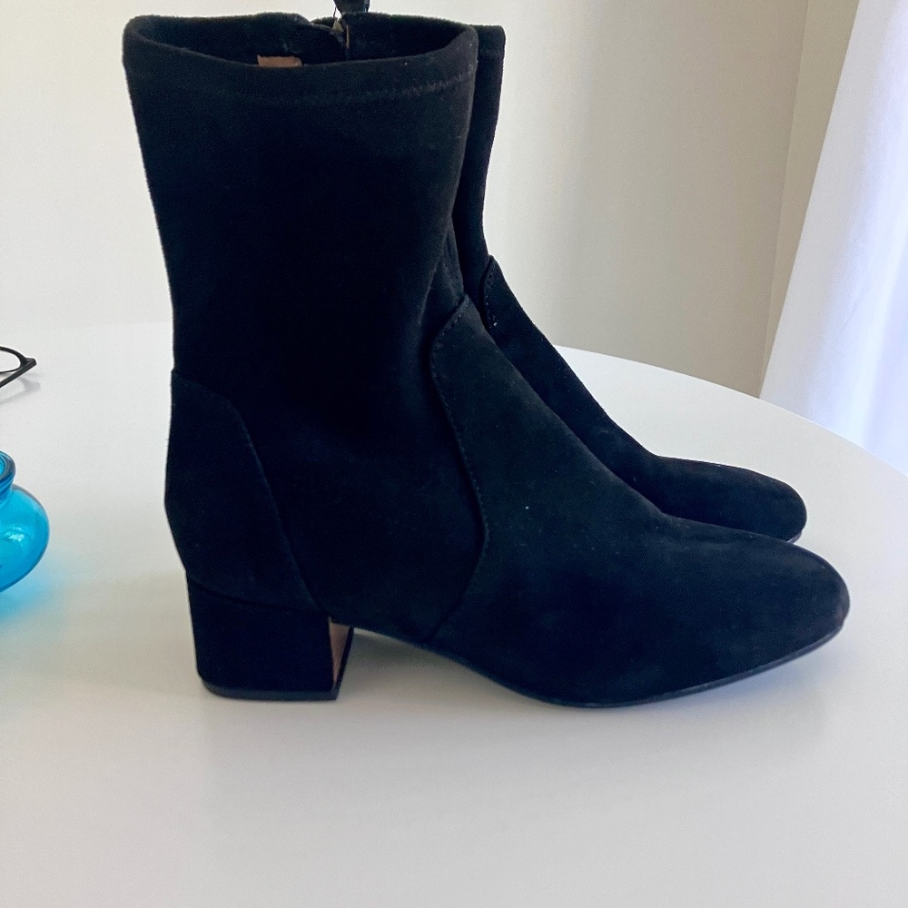 GENTLE SOULS Women's Elana Stretch Suede textile Boots with Side Zip Size 8